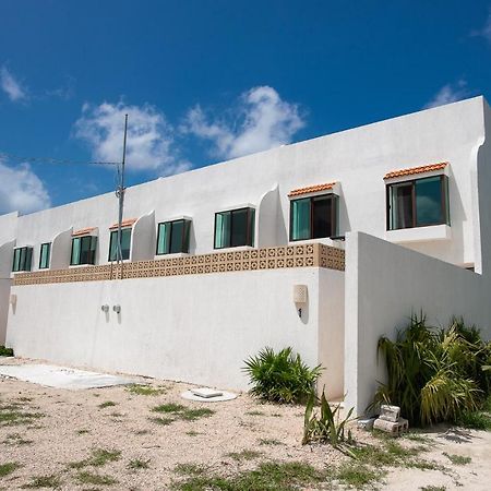 97982 New Modern Villa, Private Pool, High Internet Speed, 2 Blocks From The Beach Pueblo Chicxulub Exterior foto